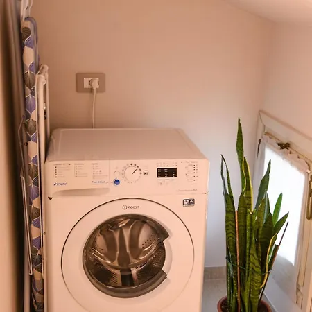 Interno 8 * Ραβένα