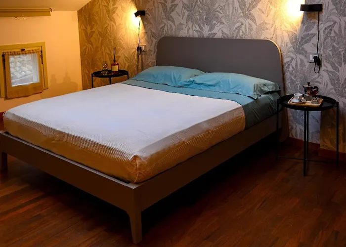 Апартаменти Interno 8 Равенна